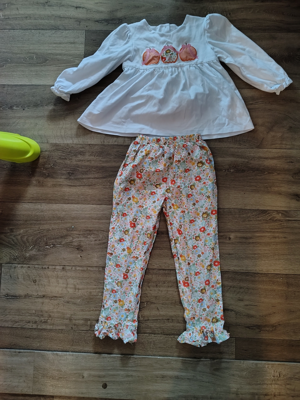 Stitchy Fish Pumpkin Outfit